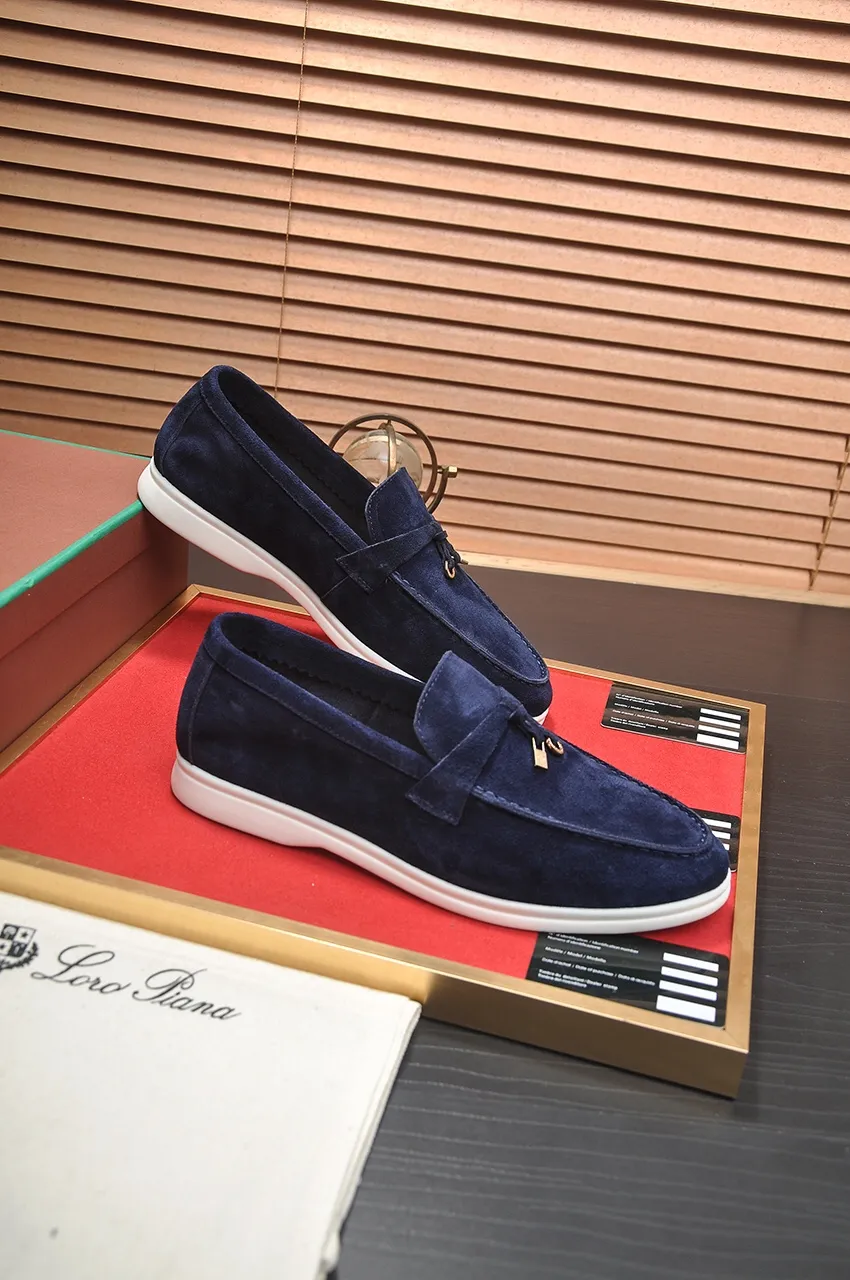 Men's shoes 💰400💶[𝐥𝐨𝐫𝐨 𝐏𝐢𝐚𝐧𝐚] [Couple model] High-end quality, affordable price, LP classic loafers, Italian treasure brand, the only brand that can match Hermès! Only after wearing it do we know that we can’t live up to our feet. Women’s code: 35-40 (customized sizes 34, 41, 42 are non-returnable) Men’s code: 38-44 (customized 45, 46, 47, 48 are non-refundable) Fabric: Customized imported cashmere Lining: Customized imported fetal cowhide Foot: Imported benzene-dyed calfskin Outsole: Exclusive original glass rubber outsole